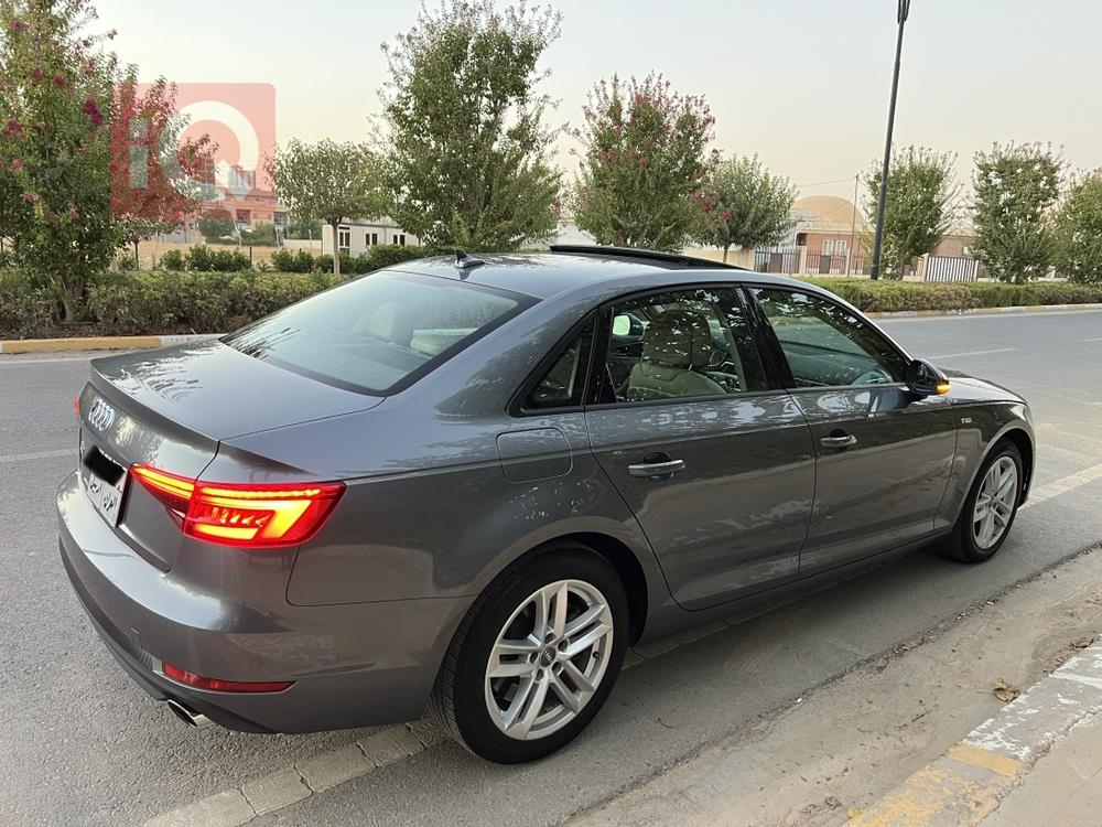 ئاودی A4